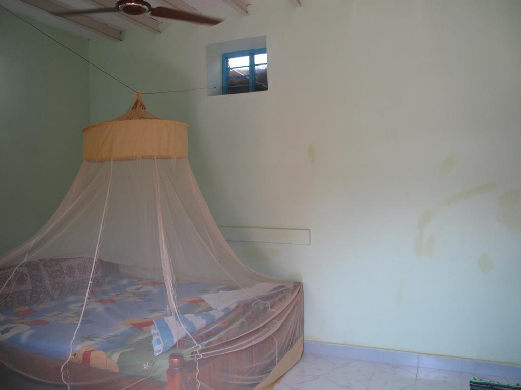 Om Shiva Guest House Hampi Ngoại thất bức ảnh